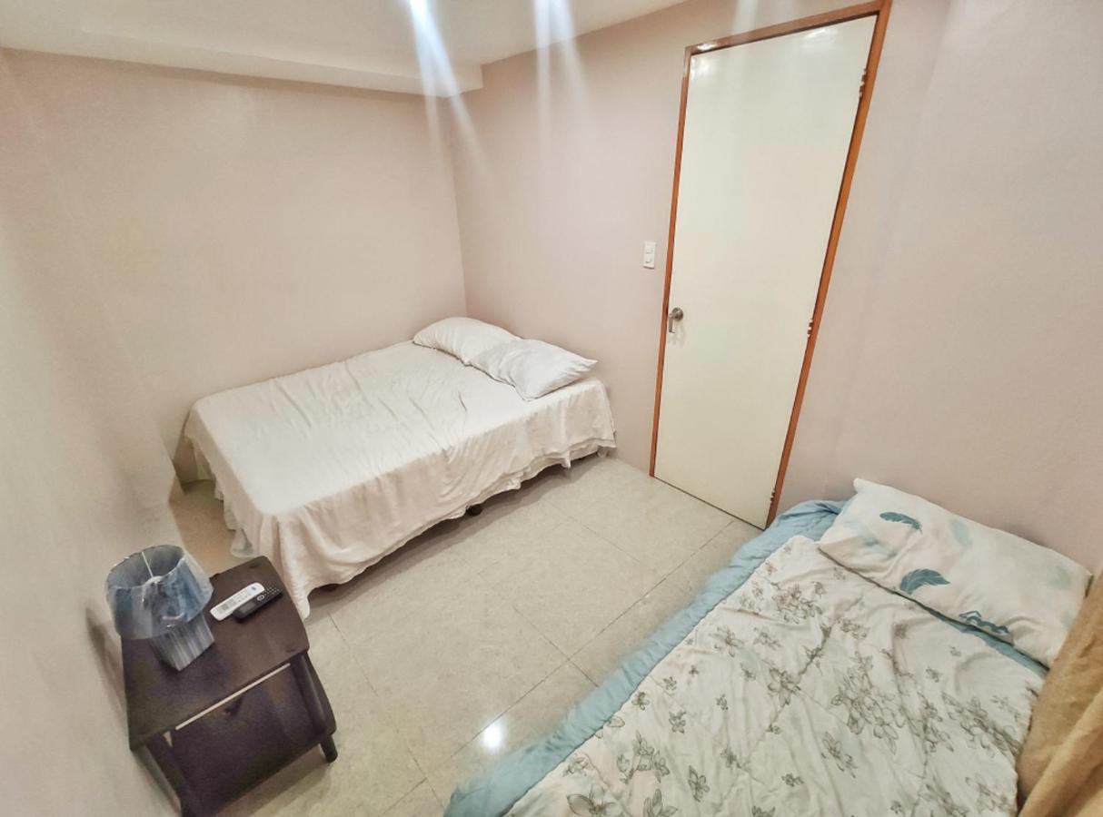 Two Story 87 Sqm Fully Air-Conditioned House In Babag 2, ماكتان المظهر الخارجي الصورة